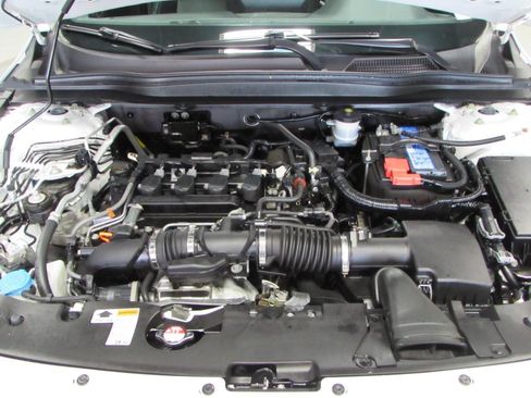Used 2022 Honda Accord Sport image 10