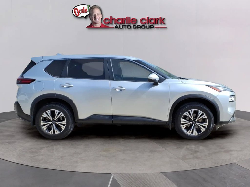 Certified 2023 Nissan Rogue SV FWD image 6