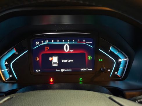 Used 2023 Honda Odyssey Touring image 20