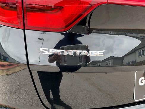 Used 2019 Kia Sportage EX w/ EX Premium Package FWD image 10