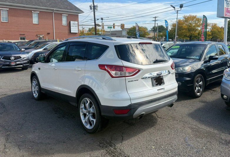Used 2014 Ford Escape Titanium w/ Equipment Group 401A AWD/4WD image 4