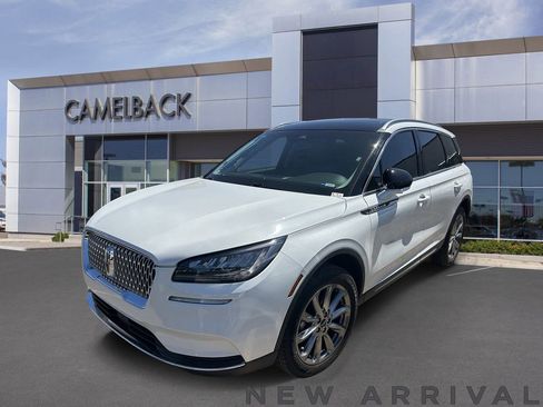 Used 2020 Lincoln Corsair FWD w/ Premium Package image 1