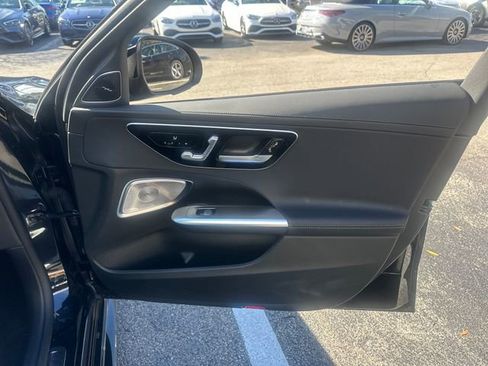 Used 2024 Mercedes-Benz C 300 Sedan image 38
