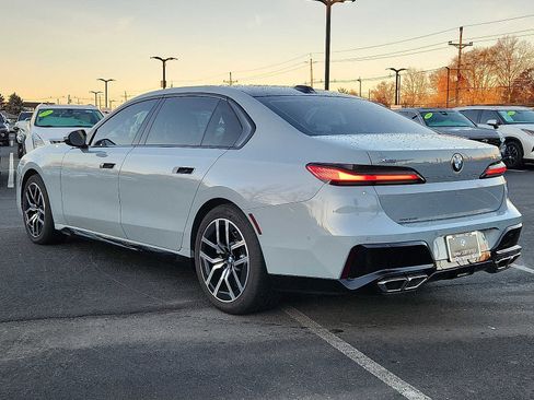 Certified 2024 BMW 760i xDrive 760i xDrive image 4