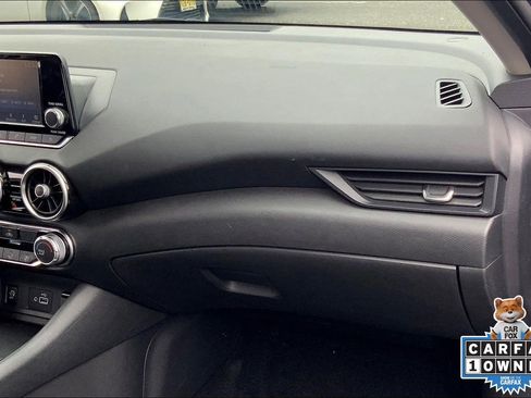 Used 2024 Nissan Sentra S image 19