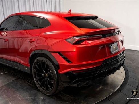 Used 2023 Lamborghini Urus S image 15