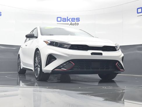 Certified 2024 Kia Forte GT-Line w/ GT-Line Premium Package FWD image 40