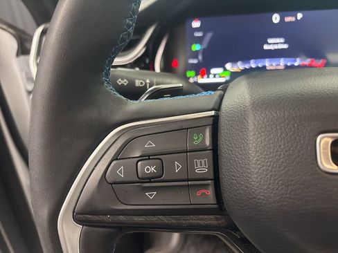 Used 2024 Jeep Grand Cherokee Trailhawk w/ Luxury Tech Group III AWD/4WD image 17