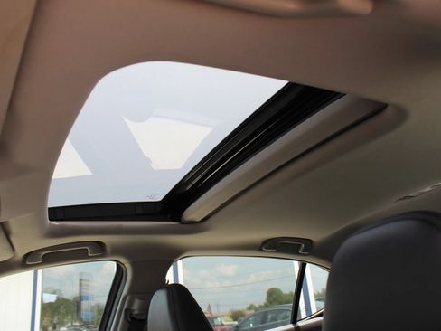 Used 2015 Acura TLX V6 w/ Technology Package FWD image 13