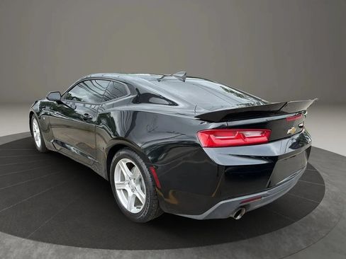 Used 2017 Chevrolet Camaro LS RWD image 7