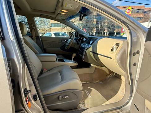 Used 2009 Nissan Murano SL w/ Leather Pkg image 14