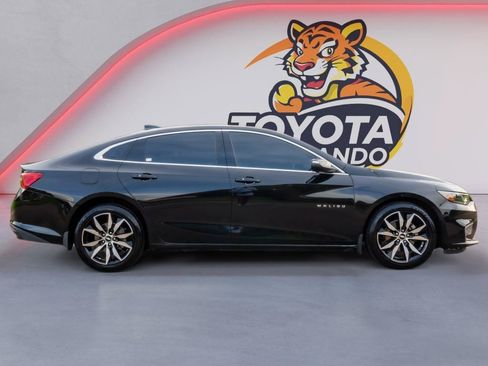 Used 2018 Chevrolet Malibu LT FWD image 4