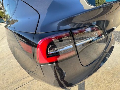 Used 2023 Tesla Model 3 Long Range image 33