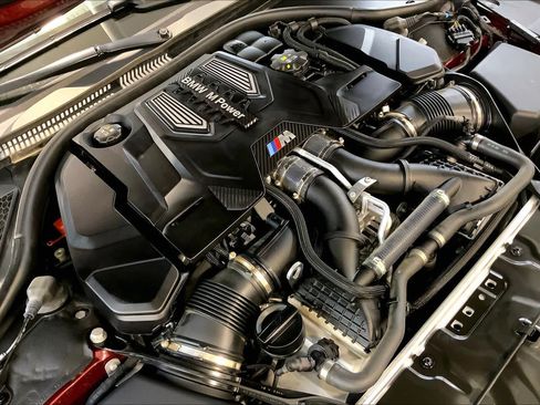 Used 2024 BMW M8 Competition w/ M Carbon Exterior Package AWD/4WD image 31
