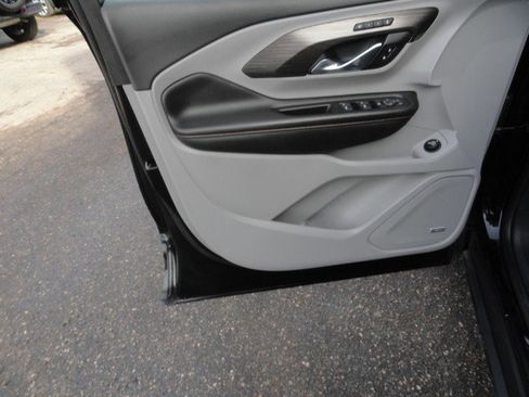 Used 2019 GMC Terrain SLT w/ Preferred Package image 13