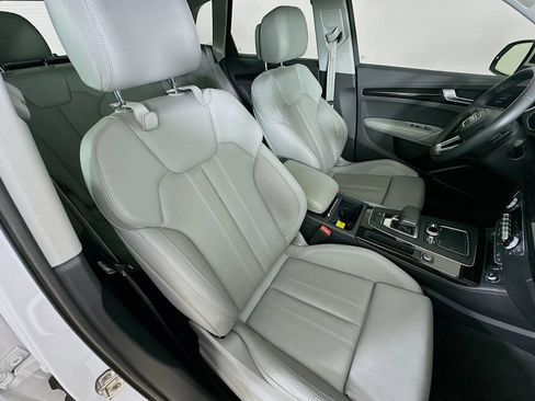 Used 2018 Audi Q5 Prestige w/ Prestige Package AWD/4WD image 44