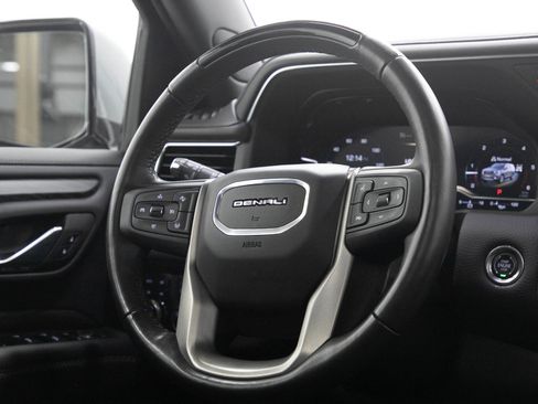 Used 2024 GMC Yukon Denali w/ Denali Reserve Package AWD/4WD image 15