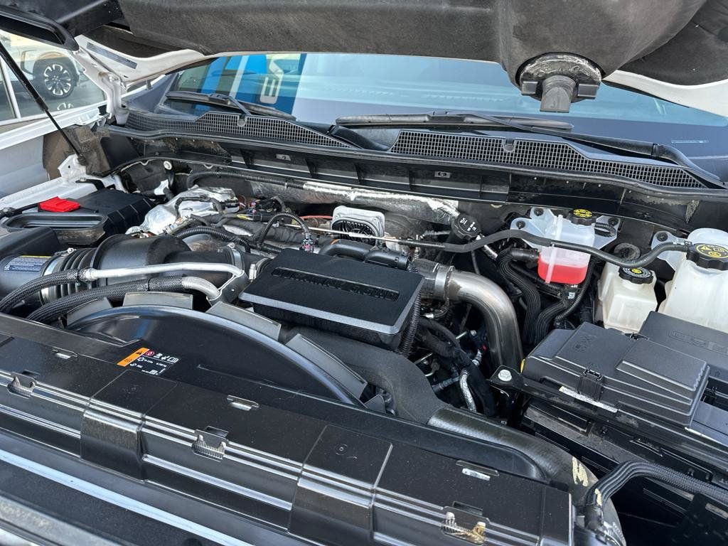 Used 2024 Chevrolet Silverado 3500 LTZ w/ LTZ Convenience Package AWD/4WD image 12