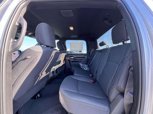 New 2026 RAM 3500 Big Horn AWD/4WD image 19