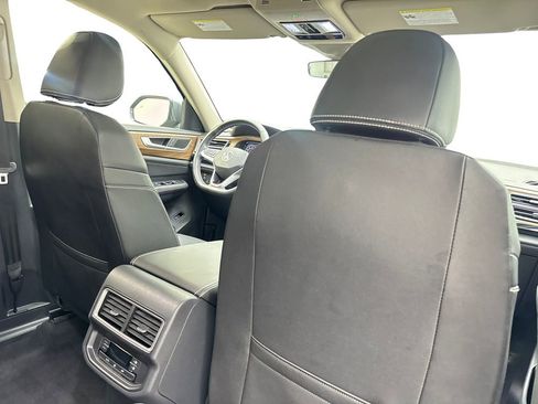 Used 2024 Volkswagen Atlas SE w/ Panoramic Sunroof Package AWD/4WD image 46