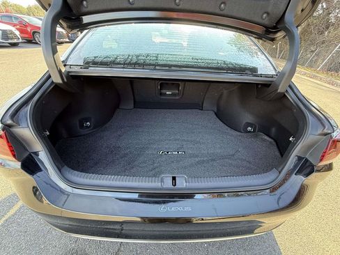 Used 2024 Lexus ES 300h w/ Premium Package image 27