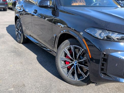 New 2026 BMW X5 xDrive50e w/ M Sport Package image 3
