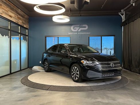 Used 2023 Volkswagen Jetta S FWD image 1