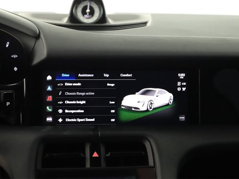 Used 2021 Porsche Taycan 4S image 19