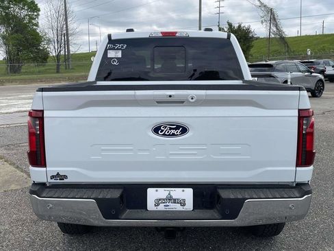 New 2026 Ford F150 XLT w/ Equipment Group 302A MID AWD/4WD image 4