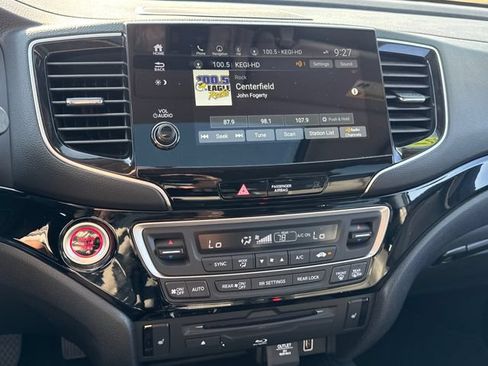 Used 2022 Honda Pilot Touring image 22