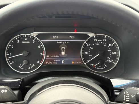 Used 2024 Nissan Pathfinder SL w/ SL Premium Package image 27