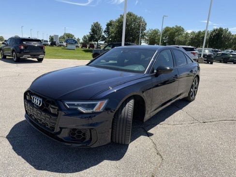 Used 2025 Audi S6 Premium Plus w/ Premium Plus Package AWD/4WD image 3