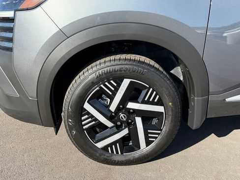 New 2026 Nissan Kicks SV w/ SV Premium Package FWD image 29