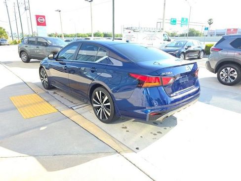 Used 2022 Nissan Altima 2.5 SR image 6