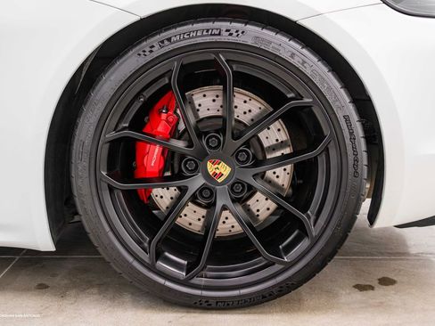 Used 2020 Porsche 718 Boxster Spyder RWD image 7