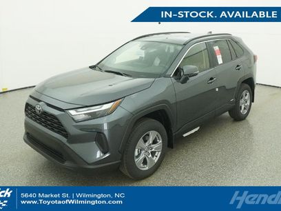 New 2025 Toyota RAV4 XLE