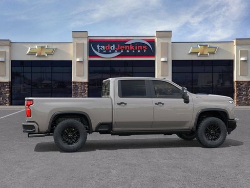 New 2026 Chevrolet Silverado 2500 ZR2 image 5