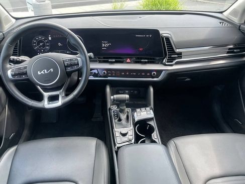 Used 2025 Kia Sportage SX AWD/4WD image 13