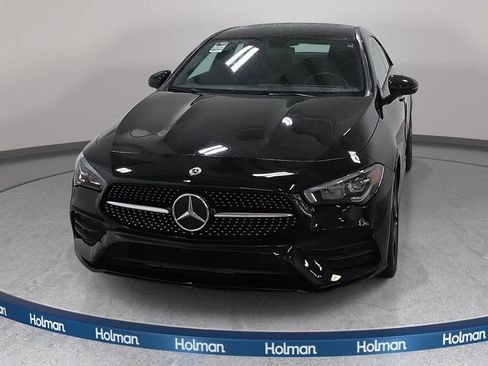 Used 2022 Mercedes-Benz CLA 250 4MATIC image 3
