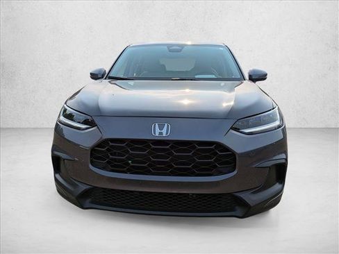 Used 2023 Honda HR-V LX image 2