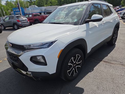 Used 2023 Chevrolet TrailBlazer ACTIV FWD image 7