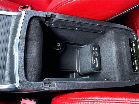 Used 2015 Dodge Charger SE w/ Popular Equipment Group image 22