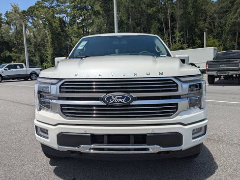 New 2026 Ford F150 Platinum w/ Equipment Group 703A Plus AWD/4WD image 9