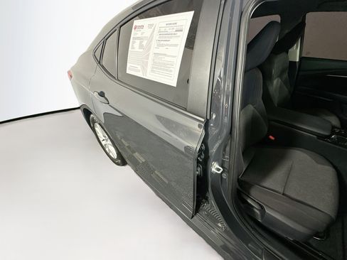 Used 2025 Toyota Camry LE FWD image 28