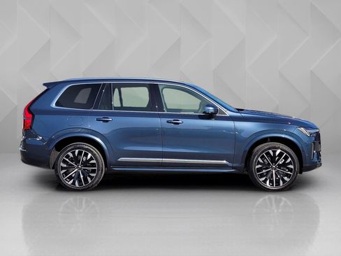 New 2026 Volvo XC90 B6 Plus w/ Protection Package Premier image 7