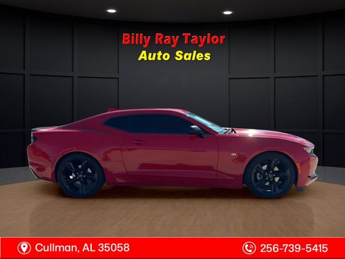 Used 2020 Chevrolet Camaro LT w/ RS Package image 37