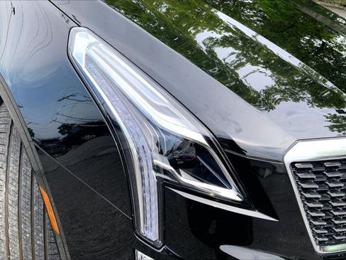 Used 2025 Cadillac XT5 Luxury w/ LPO, Floor Liner Package AWD/4WD image 28