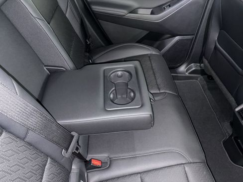 New 2026 Chevrolet Equinox LT image 23