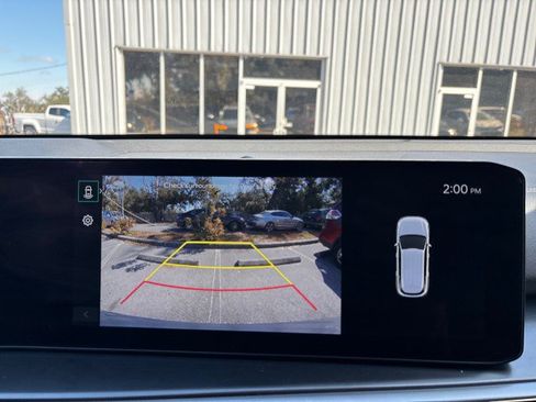 Used 2024 Kia Sorento S image 21