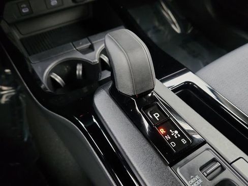 Used 2024 Toyota Prius LE image 43